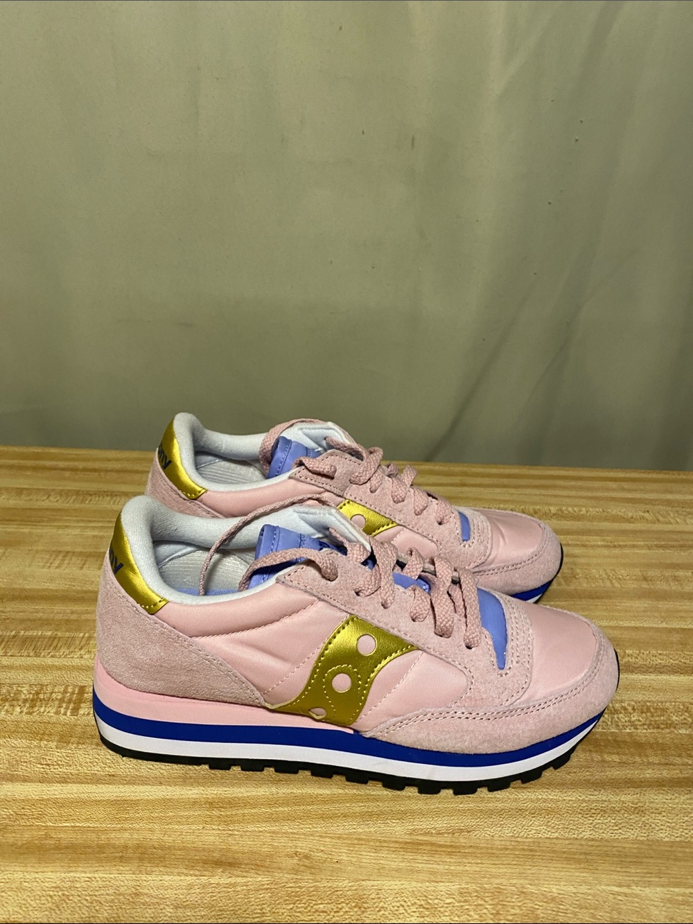 Saucony Women’s Jazz Triple New Collection ‘Peach Gold’ Pink size 7
